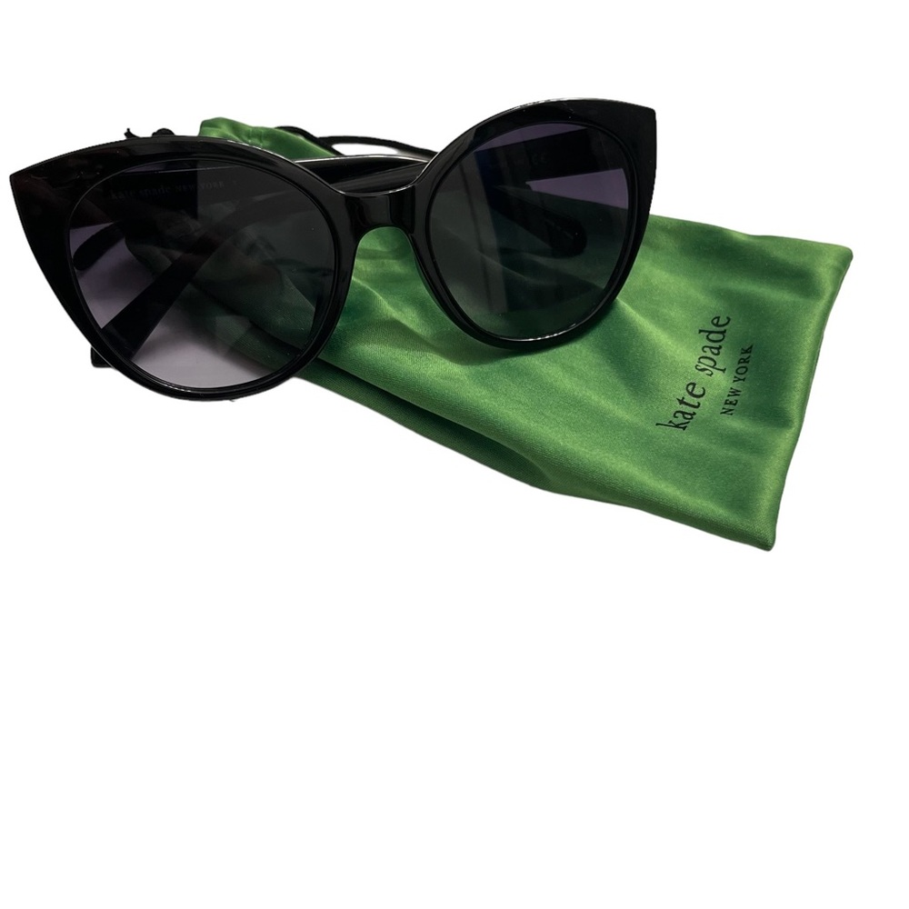 Kate Spade Samantha Black Cat-Eye Sunglasses with Green Soft Pouch
